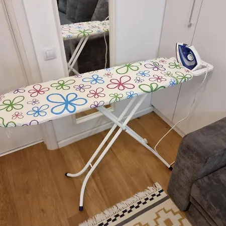 Готель Diana's Place Downtown