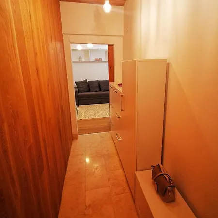 Diana's Place Downtown Ξενοδοχείο *