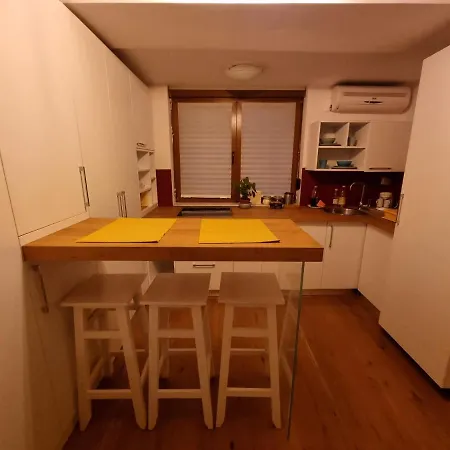 Diana's Place Downtown Ξενοδοχείο Βουκουρέστι