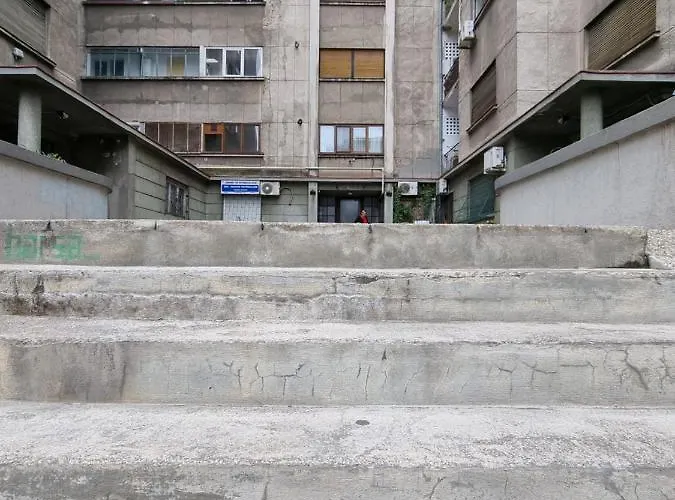 Готель Diana's Place Downtown Бухарест